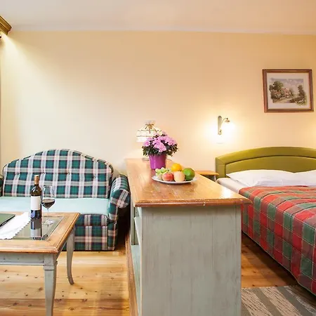 Hotell St. Georg 4*