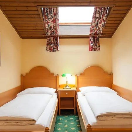 St. Georg Hotel